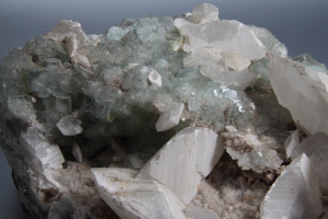 FLUORITE u΁@