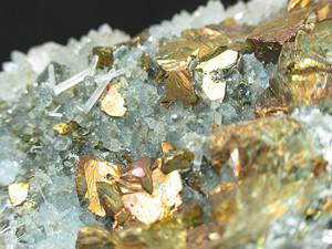 IBzR 001@z CHALCOPYRITE