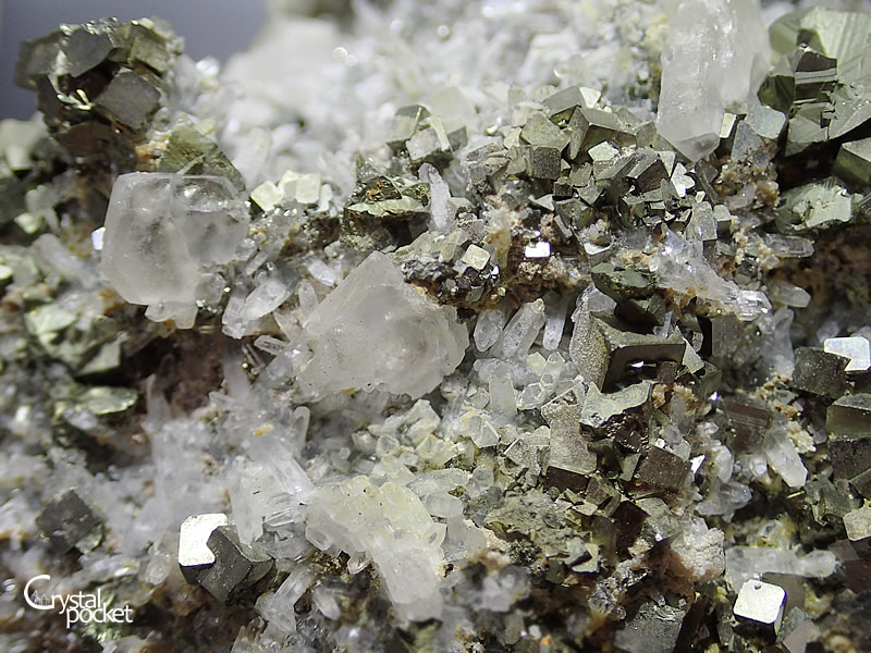 CHALCOPYRITE SPHALERITE PYRITE BARITE z Mz Sz d zR 0003